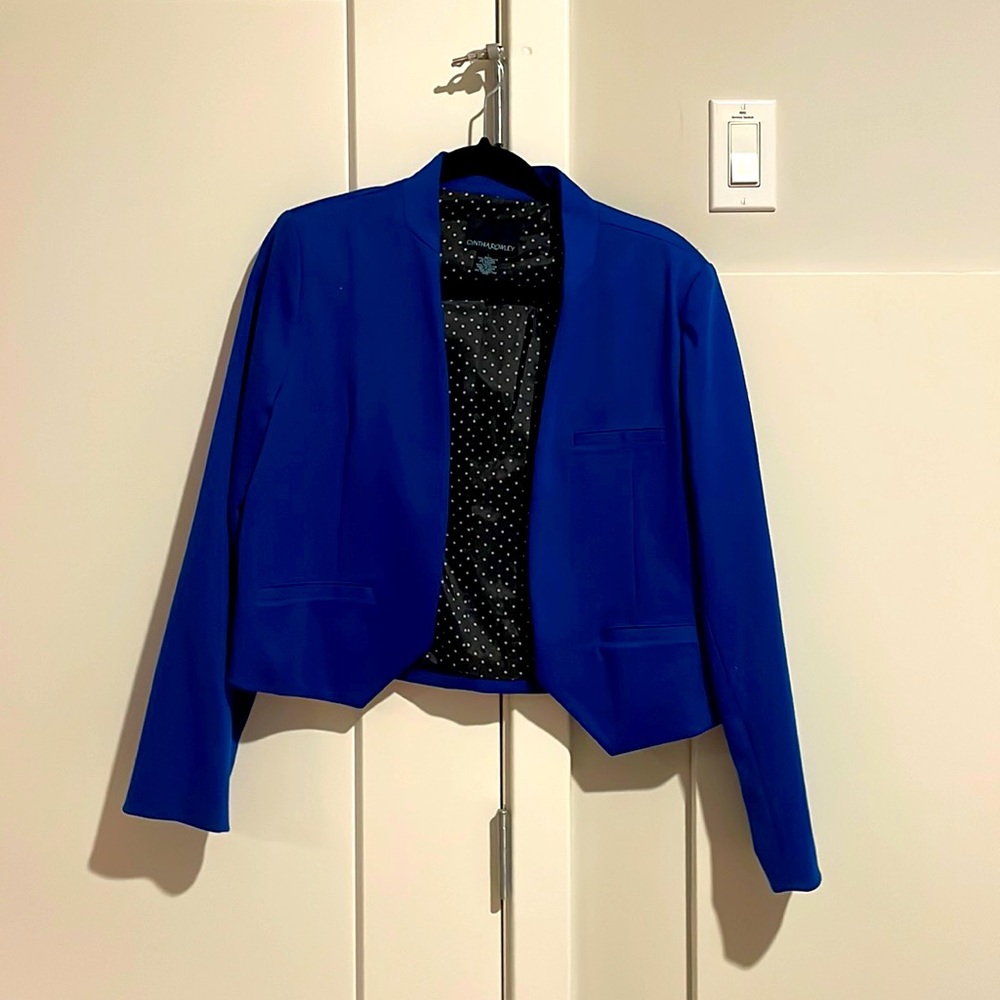 Blue Cynthia Rowley short blazer with faux pockets